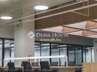 Eladó üzlethelyiség