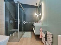 Eladó családi ház, XII. kerületben 1490 M Ft, 6 szobás