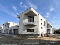 Eladó sorház, Nyíregyházán 88 M Ft, 4 szobás