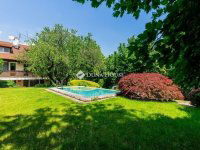 Eladó ikerház, II. kerületben 199 M Ft, 6 szobás