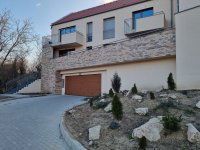 Eladó garázs, Budakalászon, Pomázi úton 14.49 M Ft