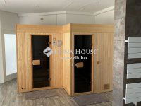 Eladó családi ház, Debrecenben 850 M Ft, 5 szobás