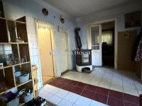 Eladó családi ház, Vecsésen 108 M Ft, 2 szobás