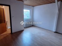 Eladó családi ház, Budaörsön 180 M Ft, 5 szobás
