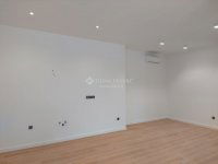 Eladó téglalakás, Siófokon 94.433 M Ft, 2 szobás