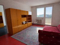 Eladó panellakás, Debrecenben 56 M Ft, 3 szobás