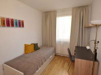 Kiadó panellakás, albérlet, Debrecenben 230 E Ft / hó