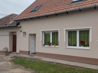 Eladó családi ház, Szarvason 64.9 M Ft, 5 szobás