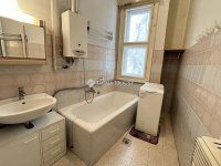 Eladó téglalakás, V. kerületben 139 M Ft, 3 szobás