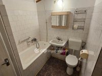 Eladó téglalakás, Egerben 41 M Ft, 2 szobás