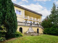 Eladó családi ház, Salgótarjánban 99 M Ft, 7 szobás