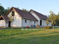 Eladó mezogazdasagi ingatlan, Bugyin 235 M Ft, 5 szobás
