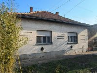 Eladó családi ház, Fegyverneken 13.9 M Ft, 2 szobás