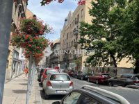 Eladó téglalakás, VII. kerületben, István utcában 120 M Ft