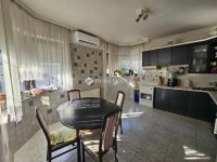 Eladó családi ház, XVIII. kerületben 120 M Ft, 4 szobás