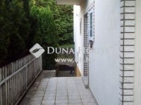 Eladó családi ház, Nagykovácsiban 156 M Ft, 5 szobás