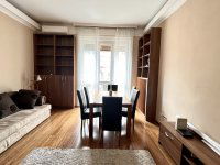 Kiadó téglalakás, albérlet, VII. kerületben, Károly körúton