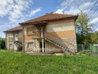 Eladó családi ház, Cereden 12 M Ft, 4 szobás