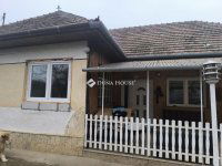 Eladó családi ház, Úrin 36.9 M Ft, 4 szobás