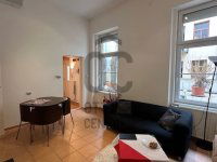 Eladó téglalakás, VI. kerületben 119 M Ft, 3 szobás