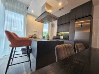 Eladó téglalakás, Pécsett 96.9 M Ft, 4 szobás