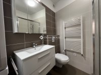 Eladó téglalakás, VI. kerületben 134.9 M Ft, 4 szobás