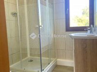 Eladó nyaraló, Tiszacsegén 38 M Ft, 3 szobás