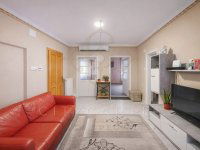 Eladó családi ház, Dunapatajon 34 M Ft, 4 szobás