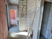 Eladó ikerház, Törökbálinton 380 M Ft, 4 szobás