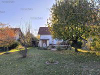 Eladó családi ház, Vácon 138 M Ft, 5 szobás