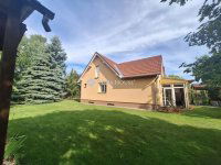 Eladó családi ház, Kecskeméten 98 M Ft, 3 szobás