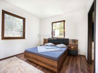 Eladó családi ház, Budakalászon 299 M Ft, 4 szobás