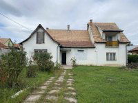 Eladó családi ház, Kiskunlacházán 30 M Ft, 5 szobás