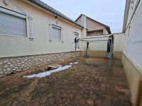 Eladó családi ház, Felsőzsolcán 74.9 M Ft, 4 szobás