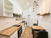 Kiadó téglalakás, albérlet, VIII. kerületben, Gyulai Pál utcában