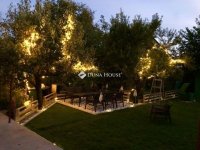 Eladó családi ház, Vecsésen 95 M Ft, 4 szobás