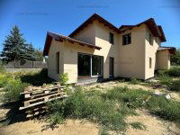 Eladó ikerház, Solymáron 155 M Ft, 5 szobás