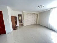 Eladó családi ház, XVI. kerületben 220 M Ft, 6 szobás