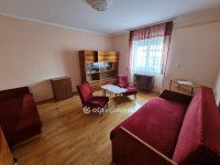 Kiadó téglalakás, albérlet