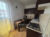 Eladó panellakás, Pécsett 61.9 M Ft, 2+1 szobás