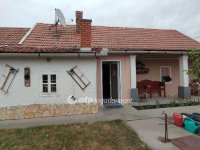 Eladó családi ház, Jánoshidán 13 M Ft, 2 szobás