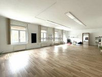 Kiadó üzlethelyiség