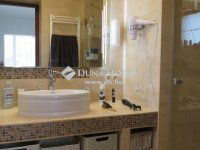 Eladó családi ház, Pátyon 139.8 M Ft, 6 szobás