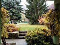 Eladó családi ház, Veszprémben 220 M Ft, 6 szobás