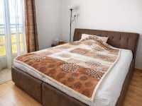 Eladó panellakás, Pécsett 51.6 M Ft, 2 szobás