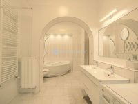 Eladó téglalakás, Pécsett 120 M Ft, 4 szobás