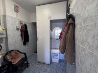 Eladó üzlethelyiség, Komlón 49.9 M Ft, 3 szobás