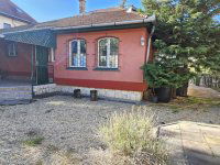 Eladó családi ház, X. kerületben 103.9 M Ft, 4 szobás