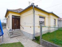 Eladó családi ház, Téten 43.9 M Ft, 3 szobás