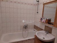 Eladó téglalakás, Pécsett 59.9 M Ft, 4 szobás